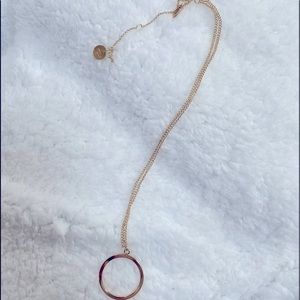 Gold circle necklace